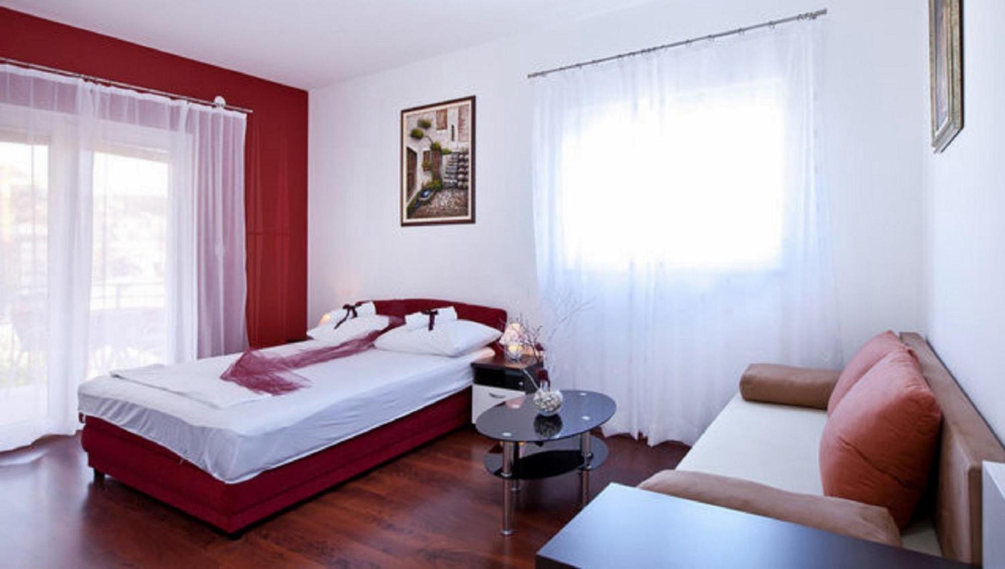 Apartments Villa Aura - Adult Only Дубровник Экстерьер фото